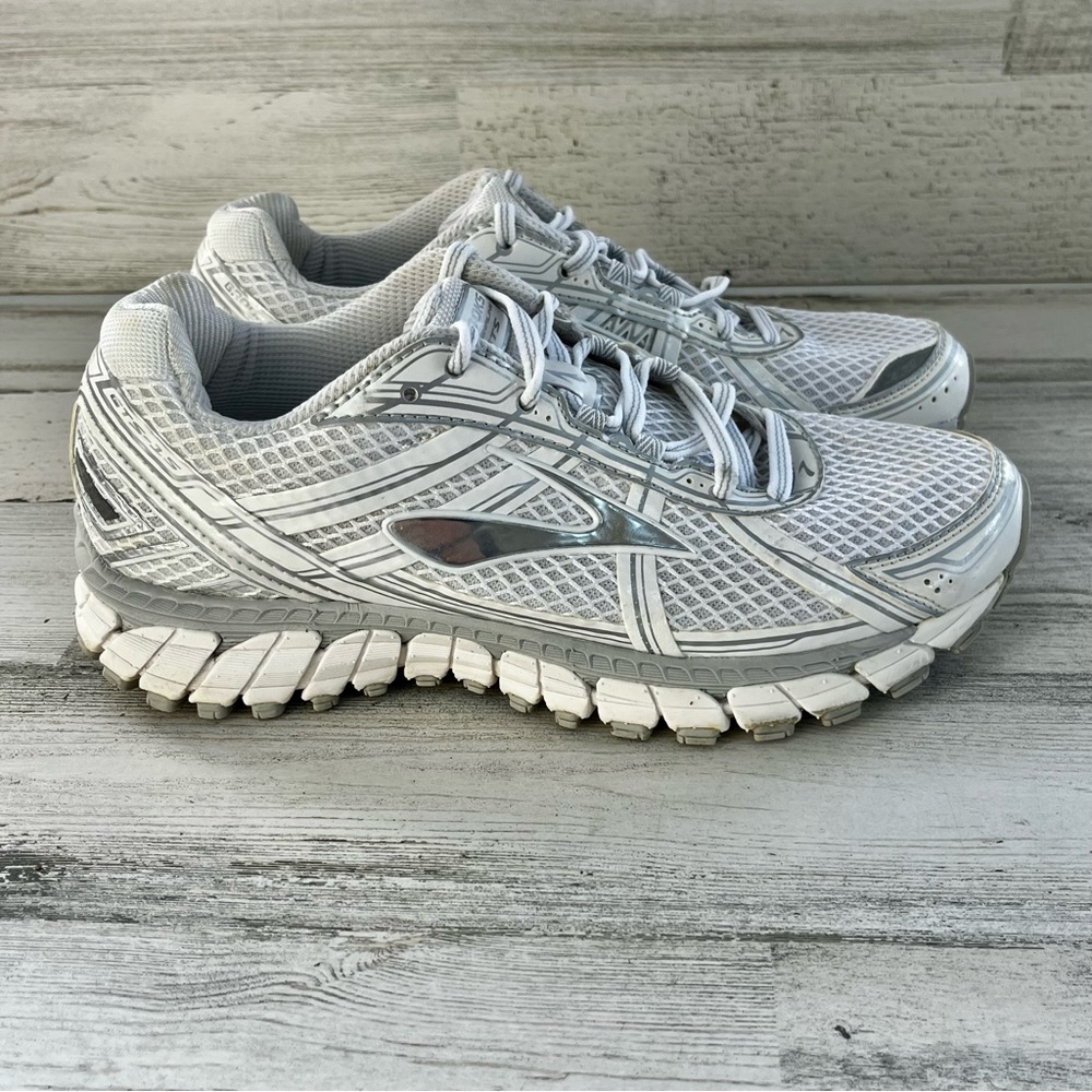 Brooks Adrenaline GTS-15 Women’s Running Shoes Size 8.5 Lace Up Low Top